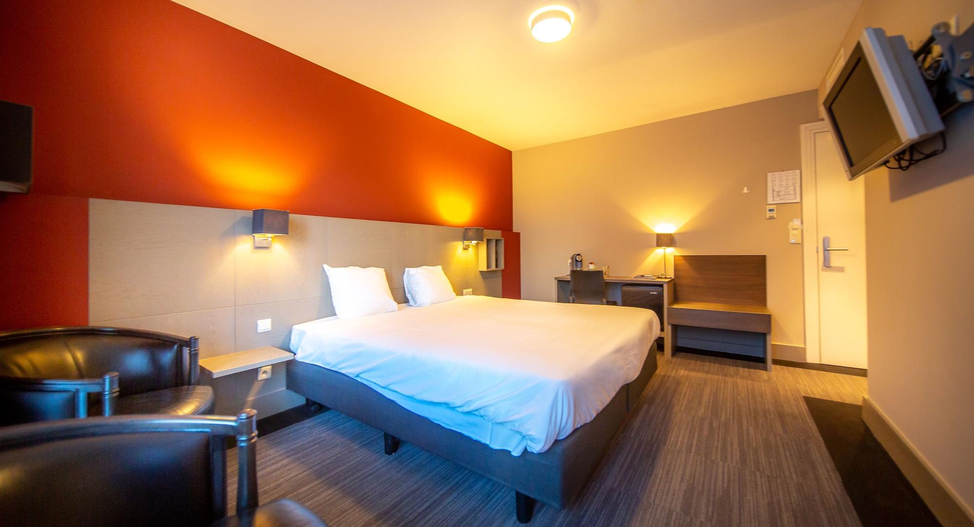 Hotel Pantheon Palace By Wp Hotels 블랑켄베르크 외부 사진